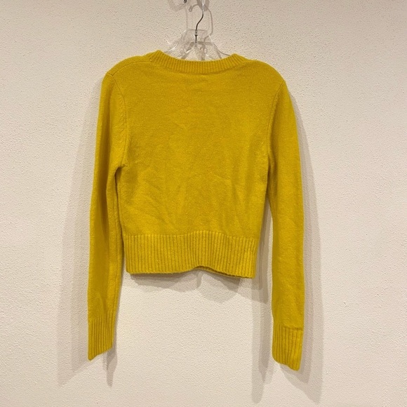 NEW Free the Roses Heart Button Cardigan Size XS - Picture 4 of 4